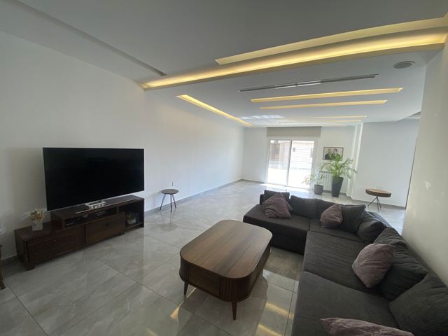 Furnished apartment for sale in Ballouneh, Keserwan - photo 2
