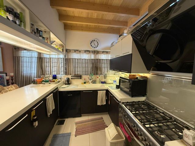Chalet with a pool for rent in Dbaye, Metn - photo 3