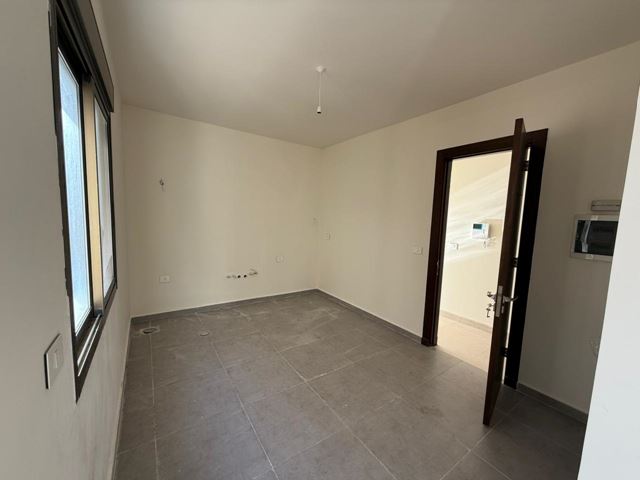 Sea-view apartment for sale in Ballouneh, Keserwan - photo 2