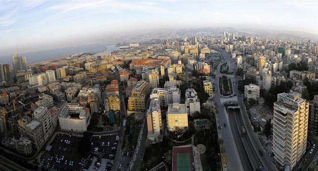 أرض بإطلالة على الجبل للبيع في شياح، بعبدا