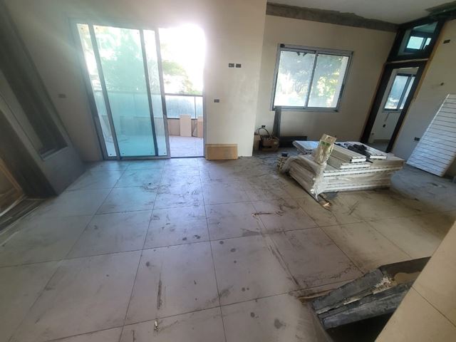 Apartment for sale in Hazmieh, Baabda - photo 2