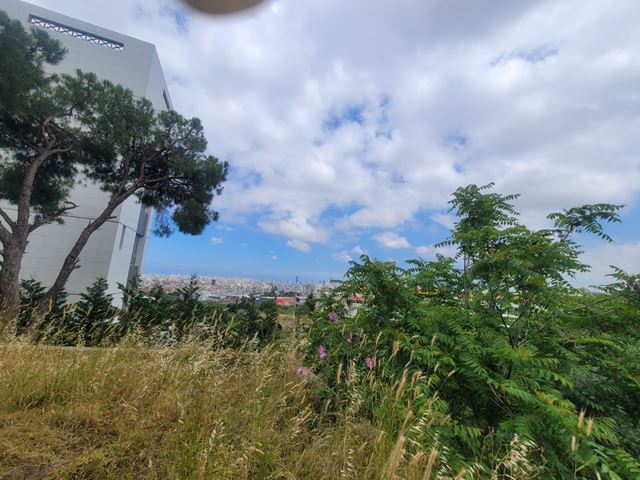 Sea-view apartment for sale in Baabda - photo 3