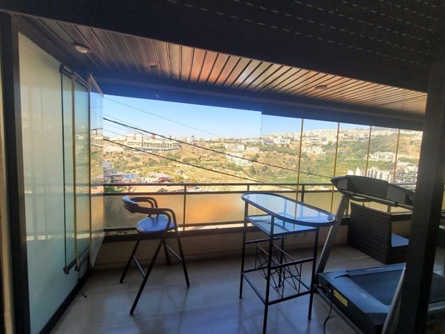 Apartment with a terrace for sale in Mar Takla, Baabda - photo 2