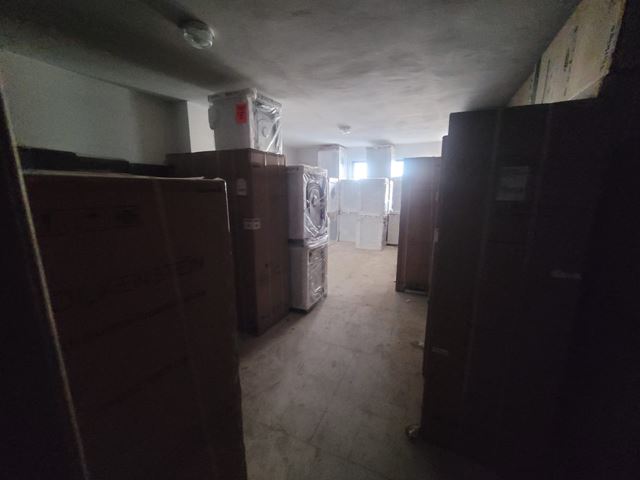 Warehouse for sale in Hazmieh, Baabda - photo 3