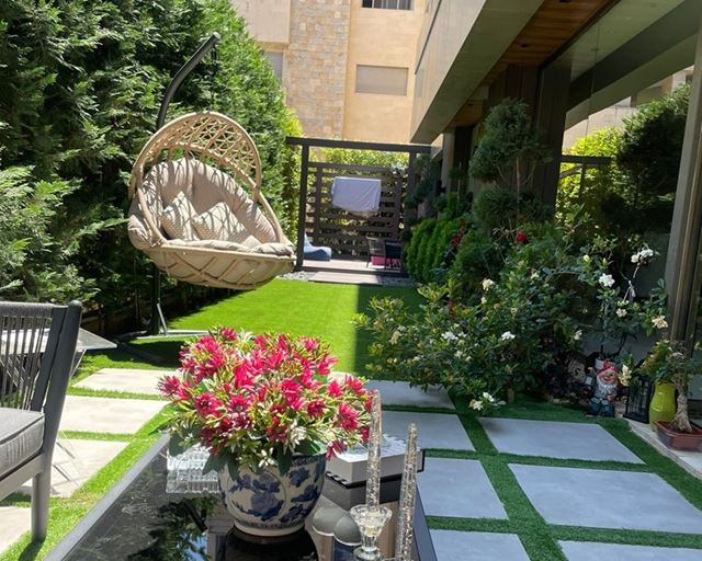 Apartment with a terrace for sale in Yarzeh, Baabda