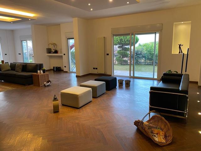 Apartment with a terrace for sale in Wadi chahrour el ouliya, Baabda