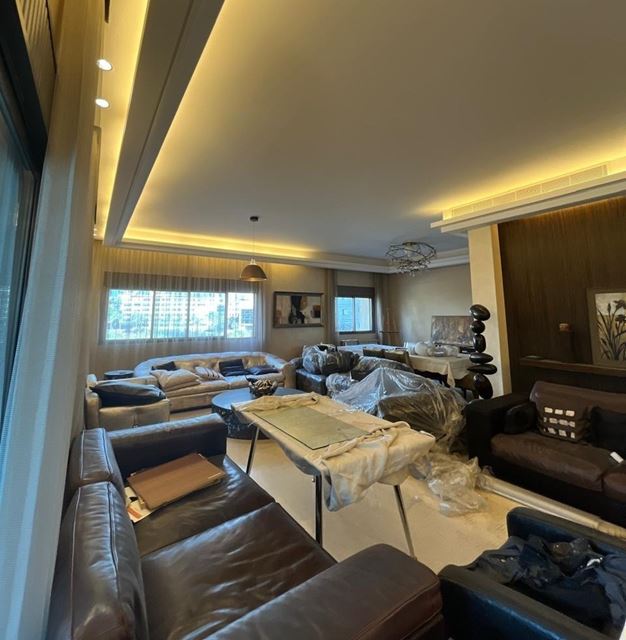 Apartment for sale in Ramlet El Bayda, Beirut