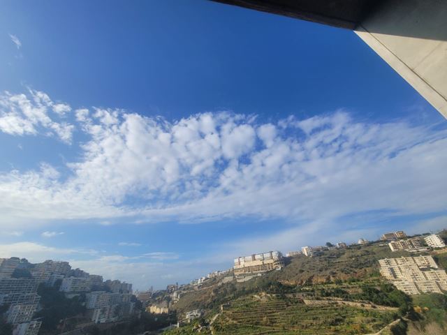 Apartment with a terrace for sale in Hazmieh, Baabda - photo 2