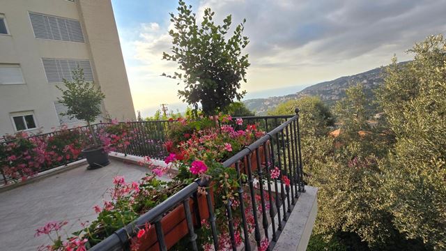 Villa for sale in Kornet El Hamra, Metn - photo 2