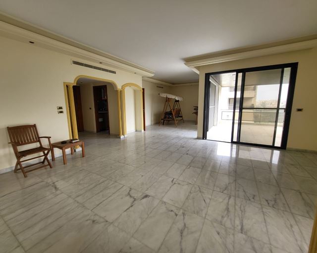 Apartment with a mountain view for sale in Louayze, Baabda