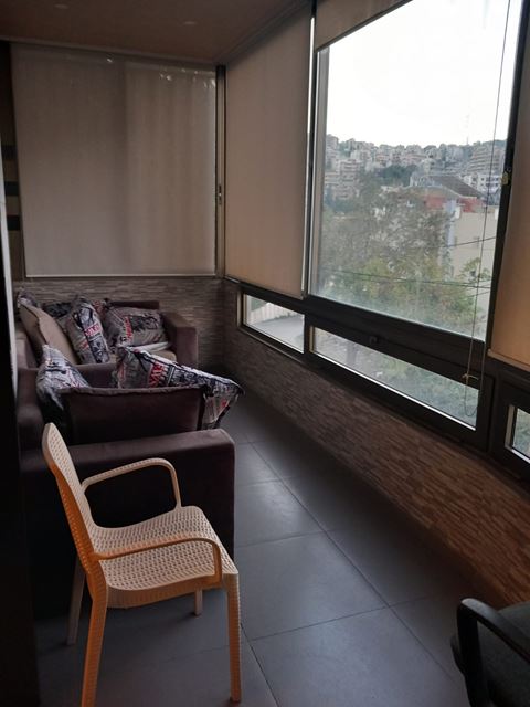 Apartment with a terrace for sale in Aoukar, Metn - photo 3