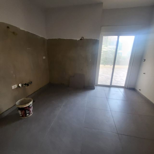 Apartment with a terrace for sale in Kornet Chehwen, Metn - photo 3