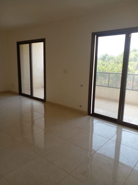 Apartment with a garden for sale in Mar Rukuz, Metn - photo 3