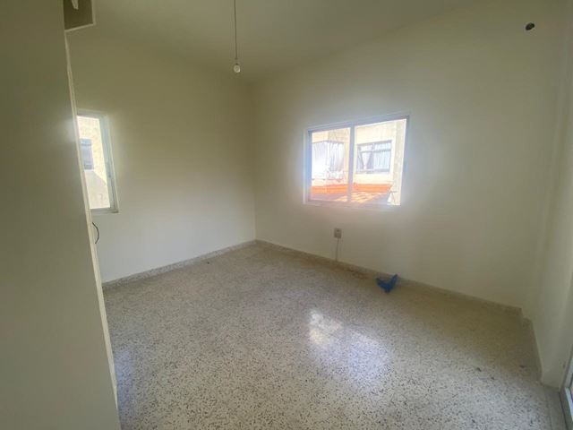 Apartment for sale in Jbeil - photo 3