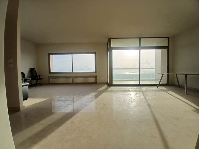 Apartment with a terrace for sale in Ain Saade, Metn - photo 3