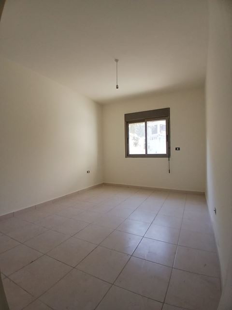 Sea-view apartment for sale in Dikwene, Metn - photo 2