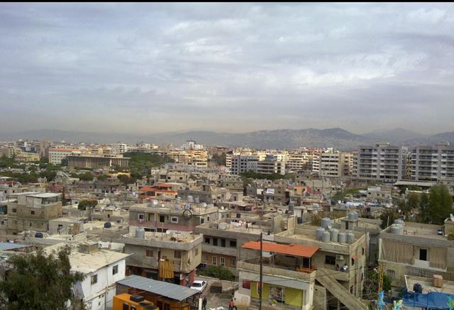 أرض بإطلالة على الجبل للبيع في بعبدا