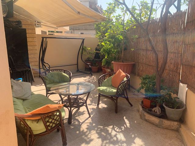 Apartment with a terrace for sale in Hadath, Baabda