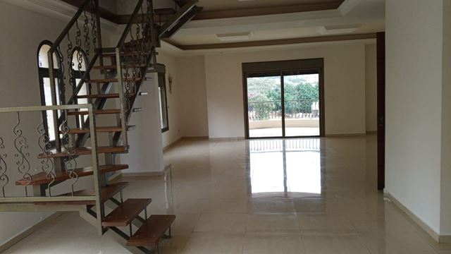Sea-view apartment for sale in Jbeil