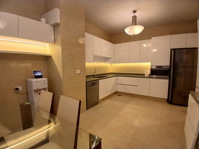 Furnished apartment for sale in Manara, Beirut - photo 3