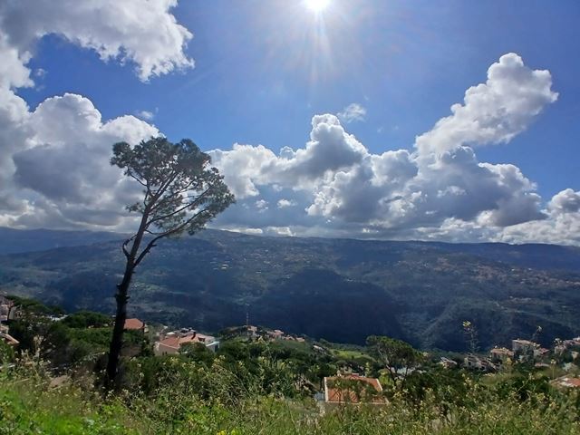 Land with a mountain view for sale in Bet Mery, Metn