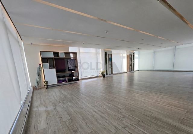 Sea-view office for sale in Ant Elias, Metn - photo 2