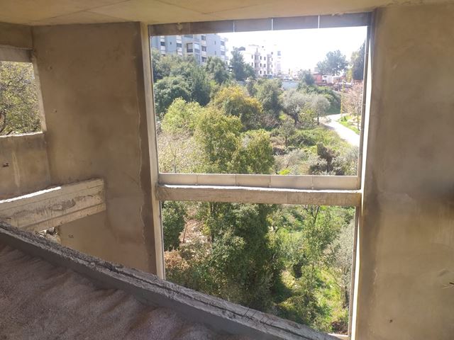 Sea-view apartment for sale in Mansourieh, Metn - photo 2