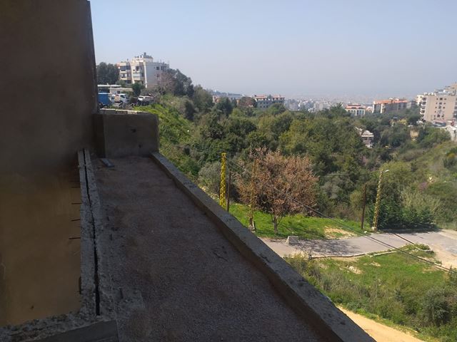 Sea-view apartment for sale in Mansourieh, Metn - photo 3