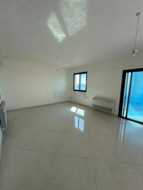 Sea-view apartment for sale in Bkenneya, Metn - photo 3