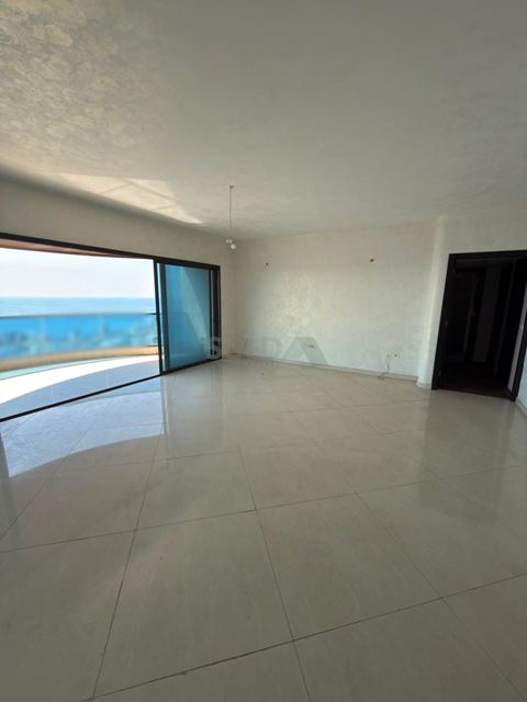 Sea-view apartment for sale in Bkenneya, Metn - photo 2