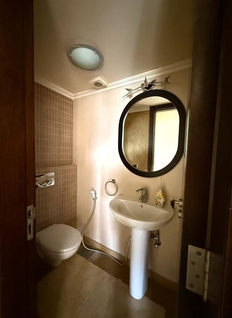 Apartment with a mountain view for sale in Broumana, Metn - photo 2