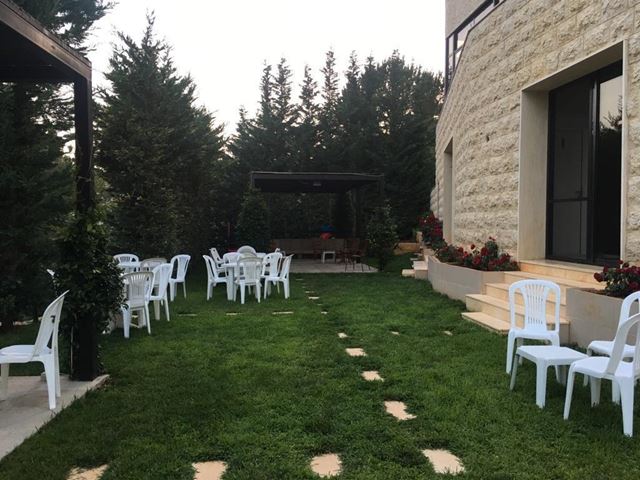 Apartment with a pool for rent in Baabdat, Metn - photo 2