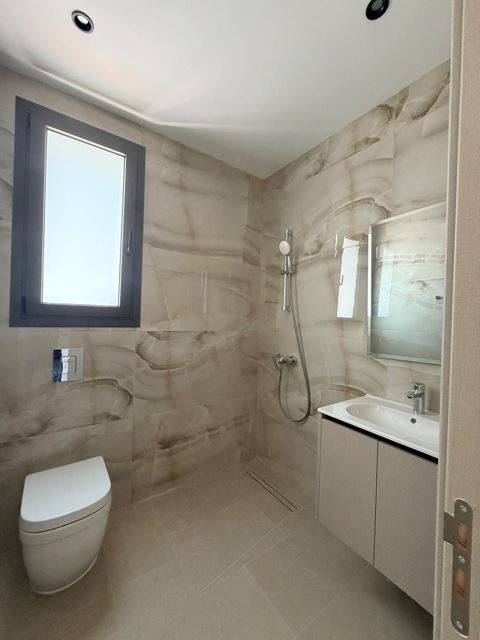 Penthouse with a terrace for sale in Larnaca - photo 2