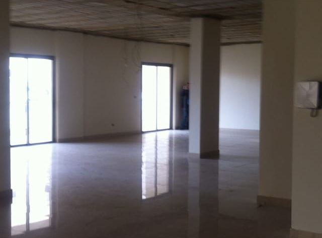 Showroom for sale in Hazmieh, Baabda