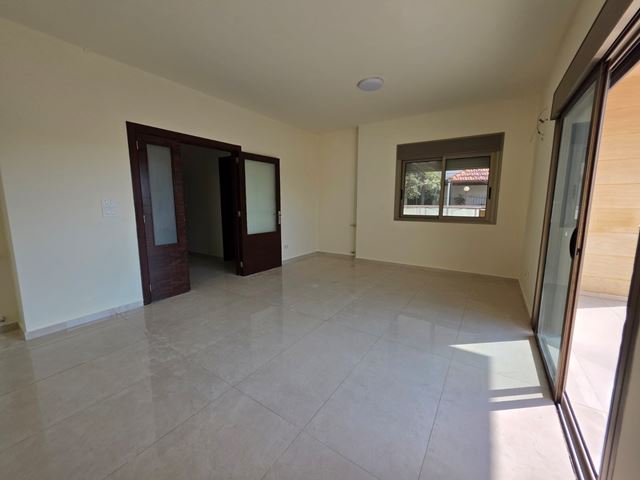 Apartment with a terrace for sale in Baabda - photo 2