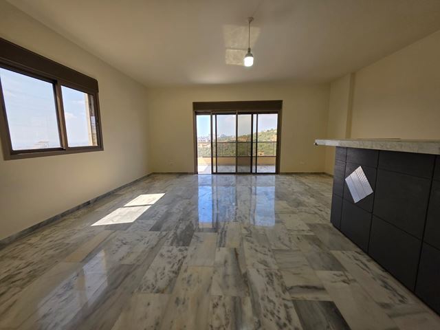 Sea-view apartment for sale in Bsaba, Baabda - photo 2