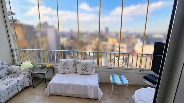 Furnished apartment for sale in Hazmieh, Baabda - photo 2