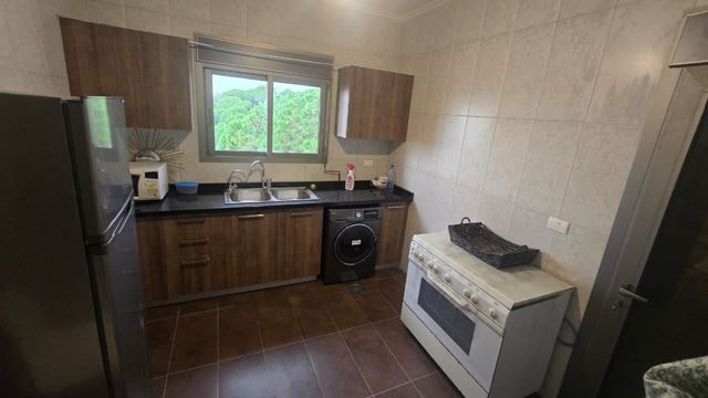 Sea-view apartment for rent in Blaybel, Aley - photo 3