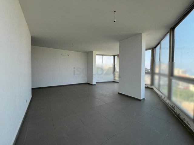 Apartment with a mountain view for sale in Dbaye, Metn - photo 2