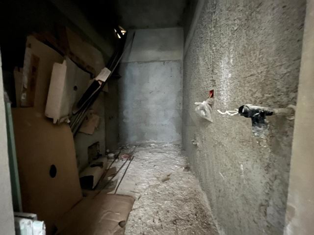 Apartment with a pool for sale in Bet Mery, Metn - photo 2