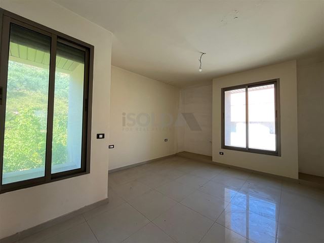 Duplex with a pool for sale in Bet Mery, Metn - photo 3