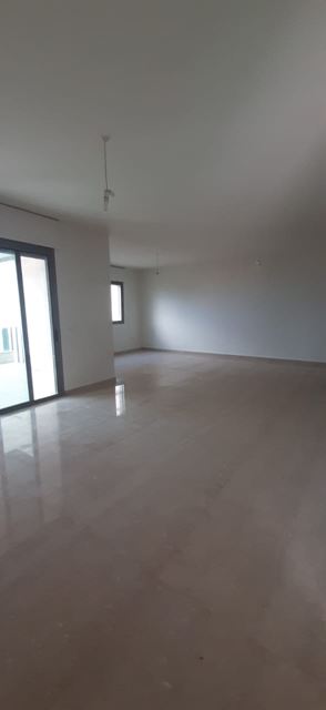 Apartment with a terrace for sale in Mtayleb, Metn - photo 2